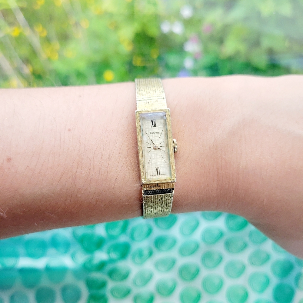 Vintage Swiss Rotary Gold Roman Numerals Dainty Classic Watch